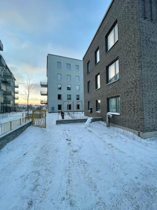 Apartment Newly Built Bright Apartment, Close To Everything If Want To Visit Stockholm, Will Find The Perfect Here! Ferry Line 80 Makes It Very Convenient And Easy To Get To The Center